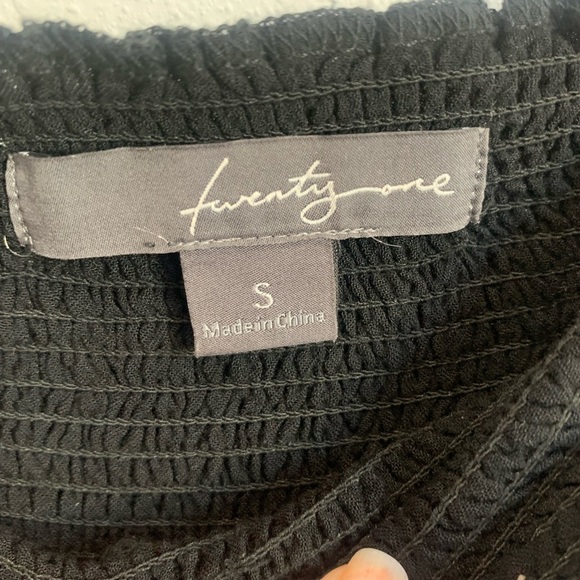 Women’s black Furenty One Strapless Dress - Picture 9 of 9